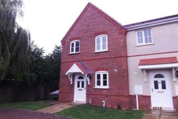 2 bedroom Terraced t...