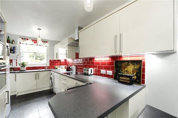 3 bedroom Flat for s...