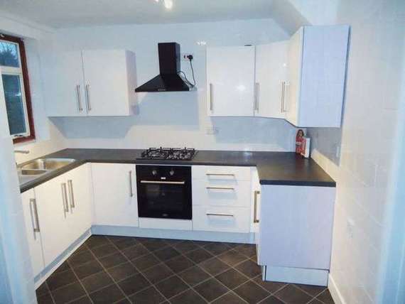 3 bedroom Terraced t...