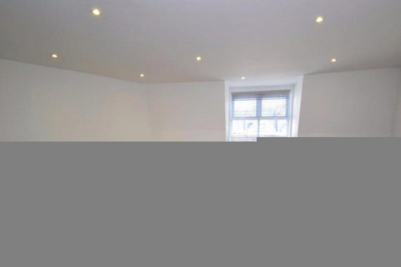 2 bedroom Flat to re...