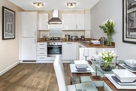 2 bedroom Flat for s...