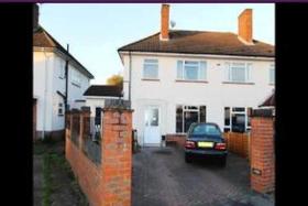 3 bedroom Property t...