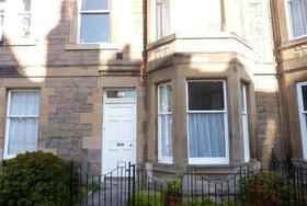 2 bedroom Flat to re...