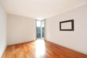 1 bedroom Flat to re...