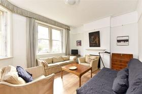 2 bedroom Flat to re...