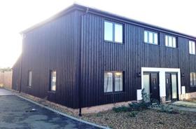3 bedroom End of Ter...