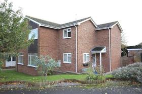 4 bedroom Property f...