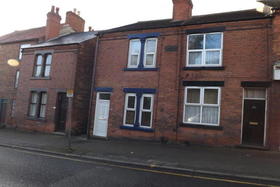 2 bedroom End of Ter...