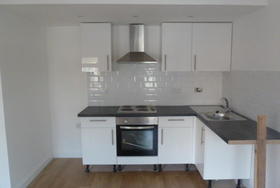2 bedroom Flat to re...