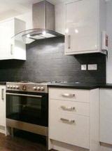 1 bedroom Room to re...