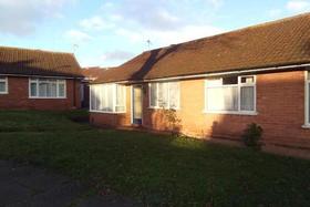 2 bedroom Detached t...