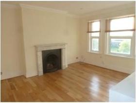 3 bedroom Flat to re...