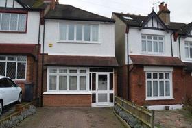 3 bedroom Property f...