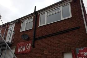 2 bedroom Flat to re...