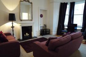 2 bedroom Flat to re...
