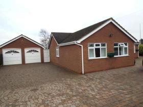 3 bedroom Bungalow f...