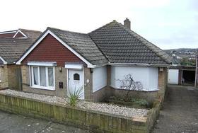3 bedroom Bungalow t...