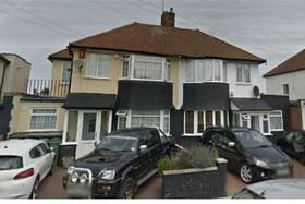 4 bedroom Property f...