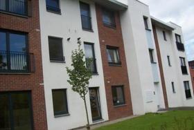 2 bedroom Flat to re...