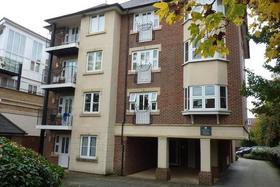 2 bedroom Flat to re...