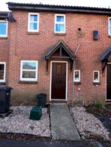 2 bedroom Property t...