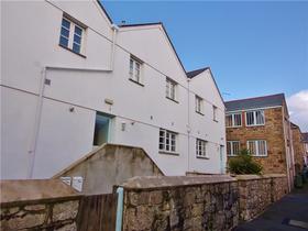 1 bedroom Flat for s...