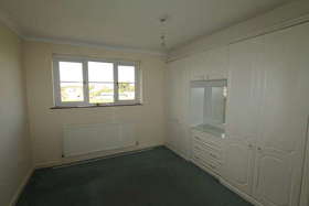 4 bedroom Detached t...