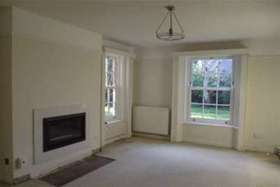 2 bedroom Flat to re...