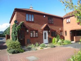 2 bedroom Semi-Detac...