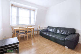 2 bedroom Flat to re...