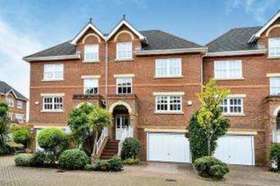 4 bedroom Detached f...