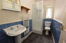 2 bedroom Terraced t...