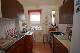 1 bedroom Flat for s...