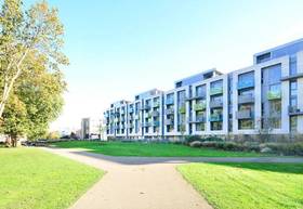 2 bedroom Flat to re...