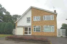 4 bedroom Detached t...