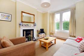 2 bedroom Flat to re...