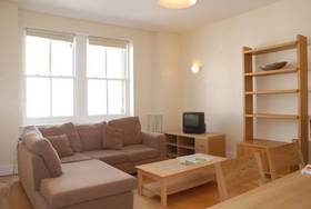 3 bedroom Flat to re...