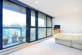 2 bedroom Penthouse...