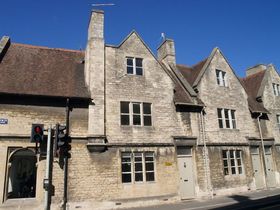 2 bedroom Terraced f...