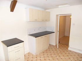 3 bedroom Cottage to...