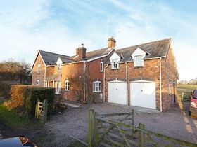5 bedroom Detached t...
