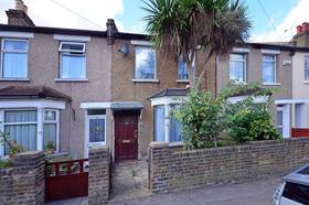 3 bedroom Detached f...