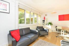 3 bedroom Maisonette...