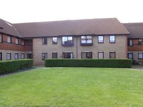 2 bedroom Apartment...