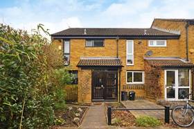 3 bedroom Detached t...