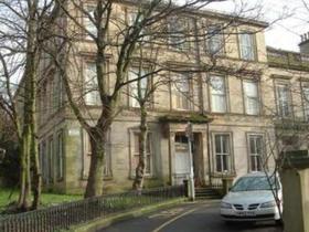 2 bedroom Flat to re...