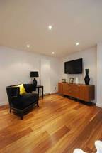 1 bedroom Flat for s...
