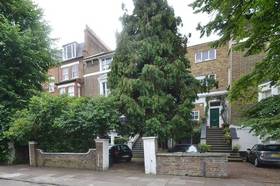 2 bedroom Flat to re...