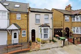 3 bedroom Detached f...