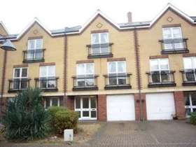 3 bedroom Detached t...